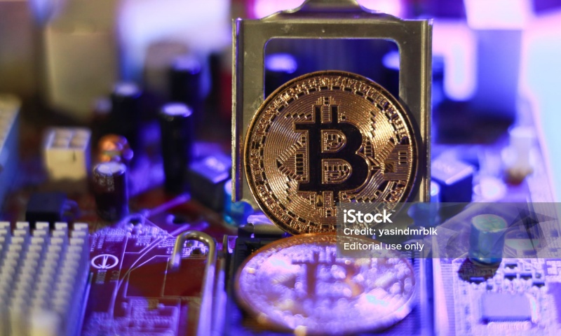 什么是去中心化金融?去中心化金融的优势有哪些?