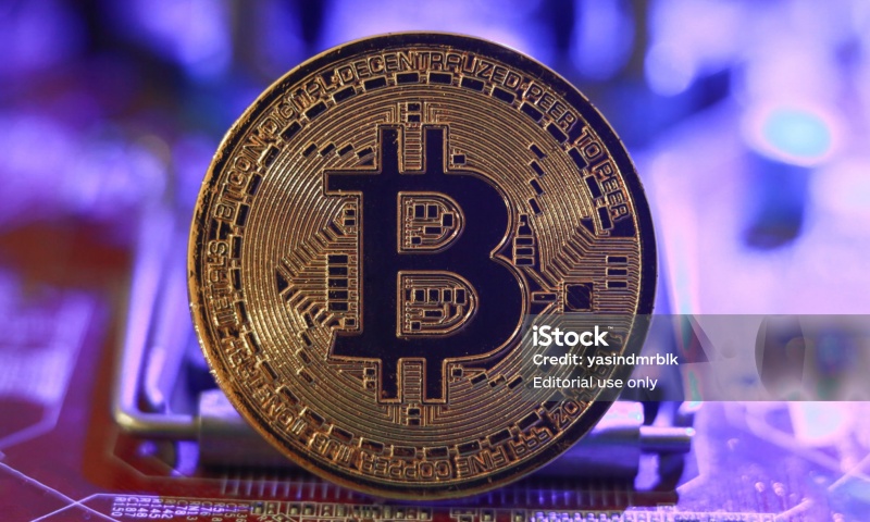 加密货币市场中的负面新闻如何影响投资决策?